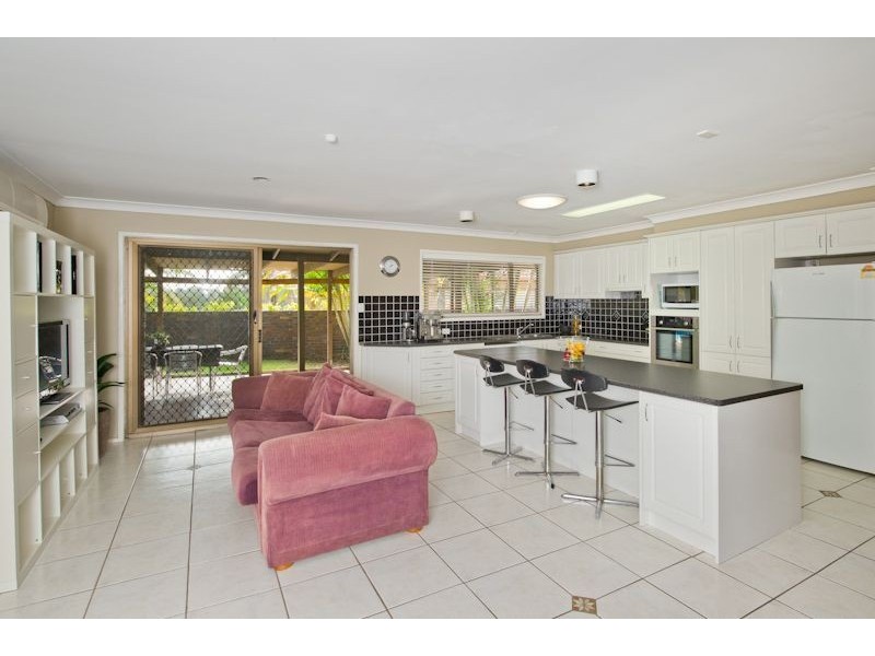 6 Bassey Street, Mcdowall QLD 4053