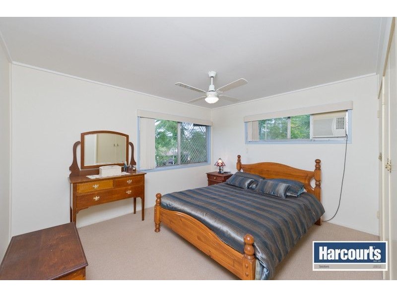 17 Kaloma Road, The Gap QLD 4061
