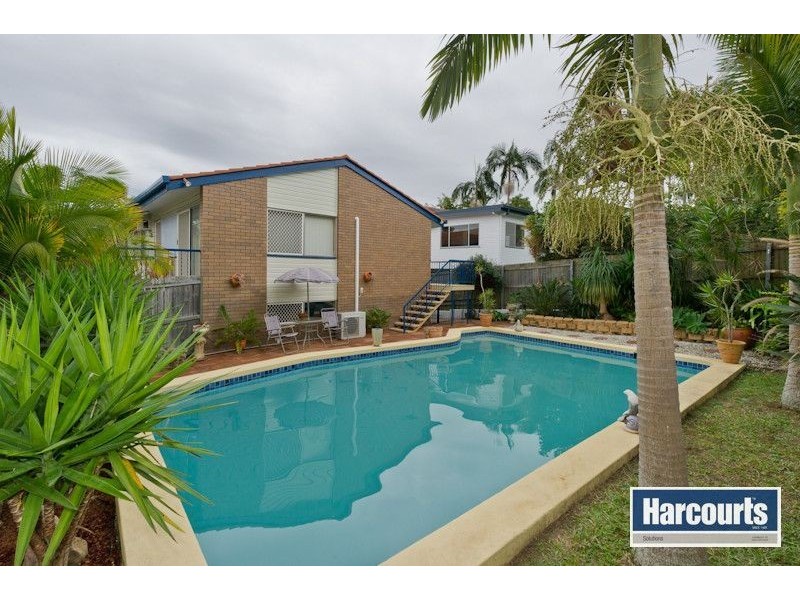 17 Kaloma Road, The Gap QLD 4061