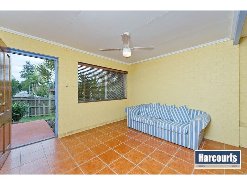 17 Kaloma Road, The Gap QLD 4061
