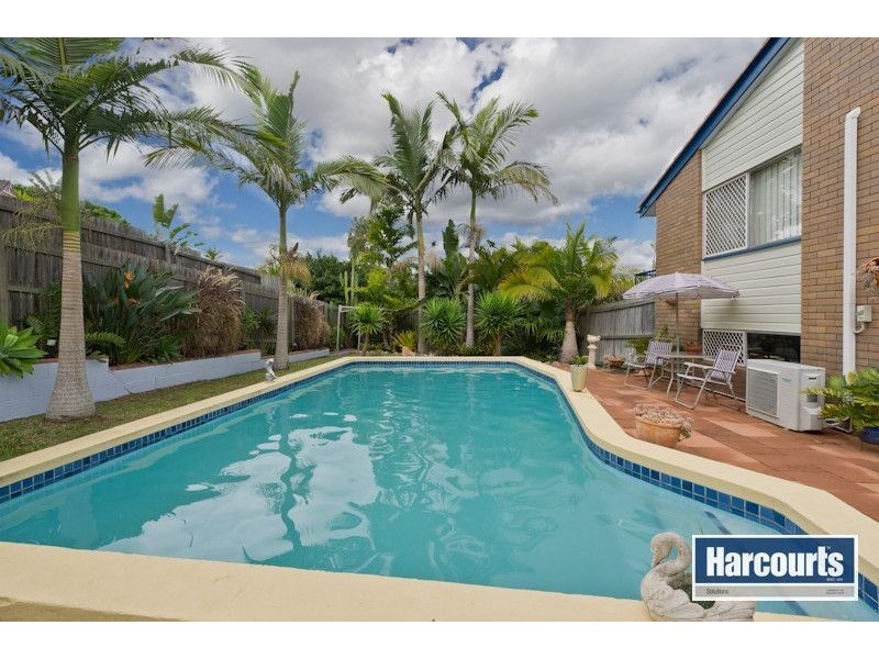 17 Kaloma Road, The Gap QLD 4061