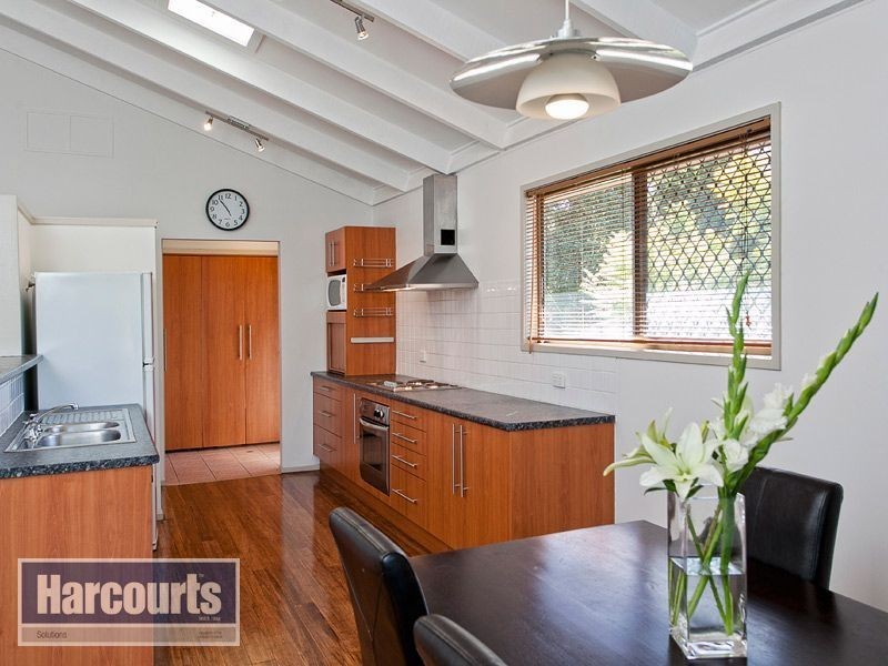 2 Tabulam Drive, Ferny Hills QLD 4055