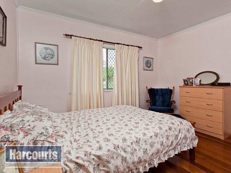 35 Silvertop Street, Keperra QLD 4054