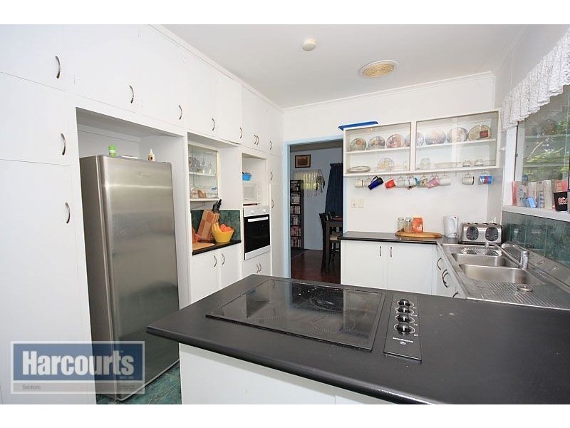 5 Glenlee Street, Arana Hills QLD 4054