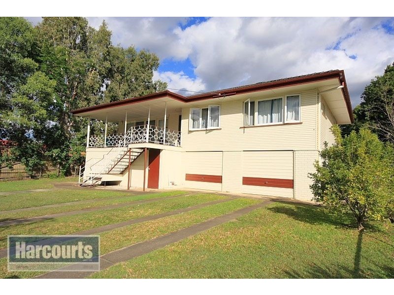 5 Glenlee Street, Arana Hills QLD 4054