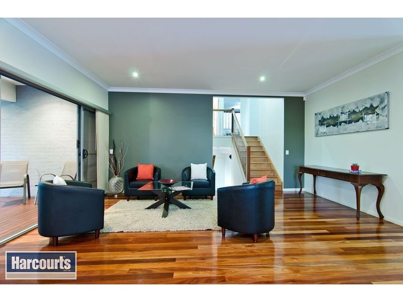 17 Evergreen Street, Mitchelton QLD 4053