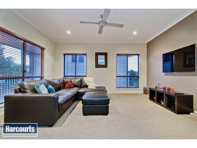 17 Evergreen Street, Mitchelton QLD 4053