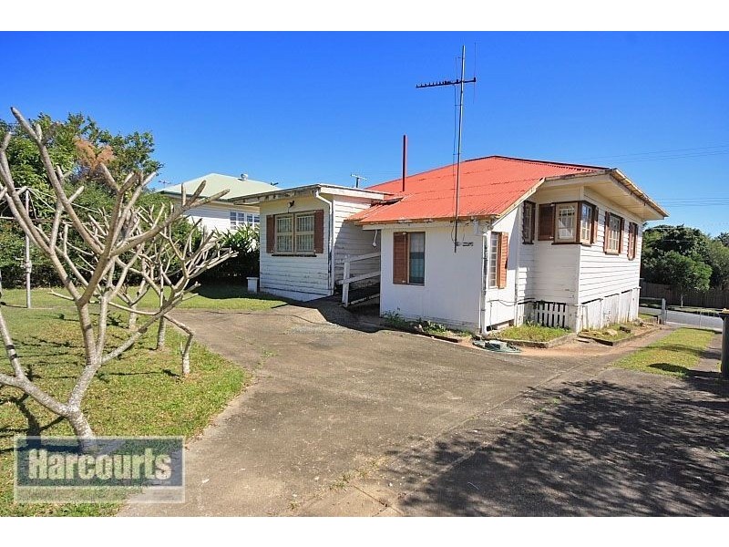 17 Madsen Street, Keperra QLD 4054