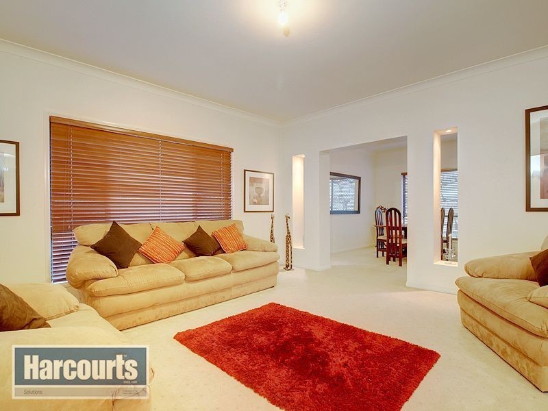 18 Yarraman Street, Arana Hills QLD 4054