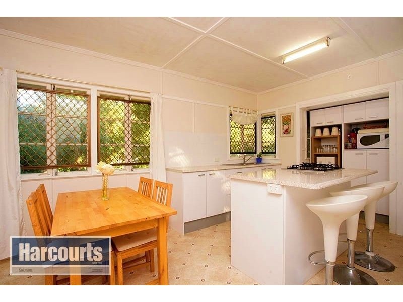 20 Barber Street, Keperra QLD 4054