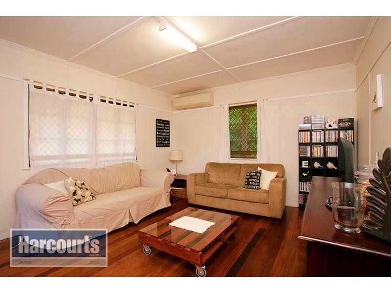 20 Barber Street, Keperra QLD 4054