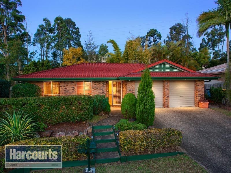 18 Monash Place, Ferny Grove QLD 4055