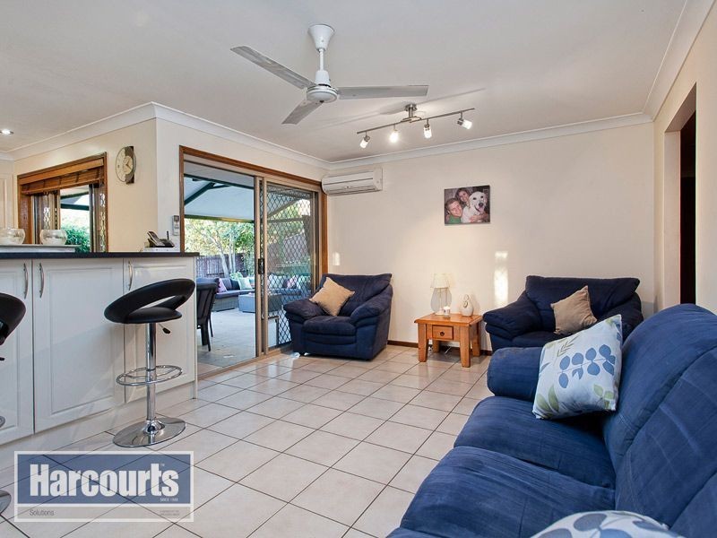 18 Monash Place, Ferny Grove QLD 4055