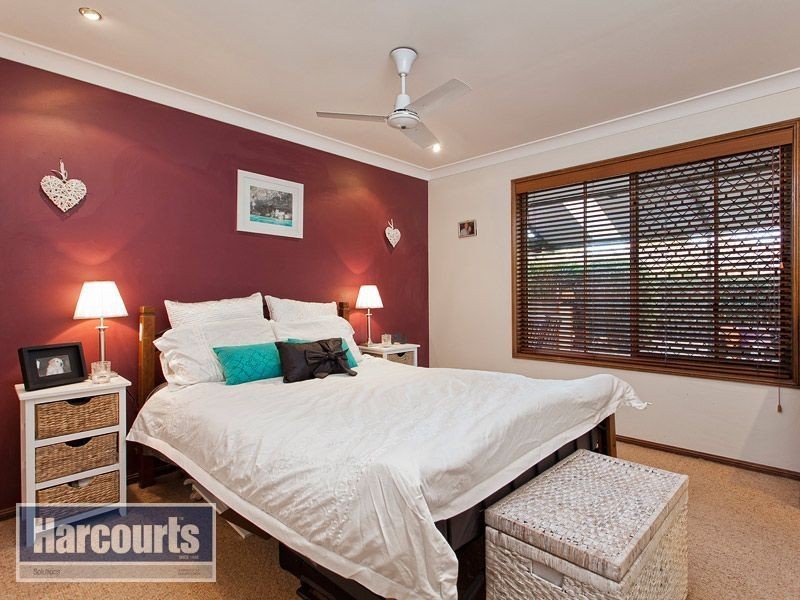 18 Monash Place, Ferny Grove QLD 4055