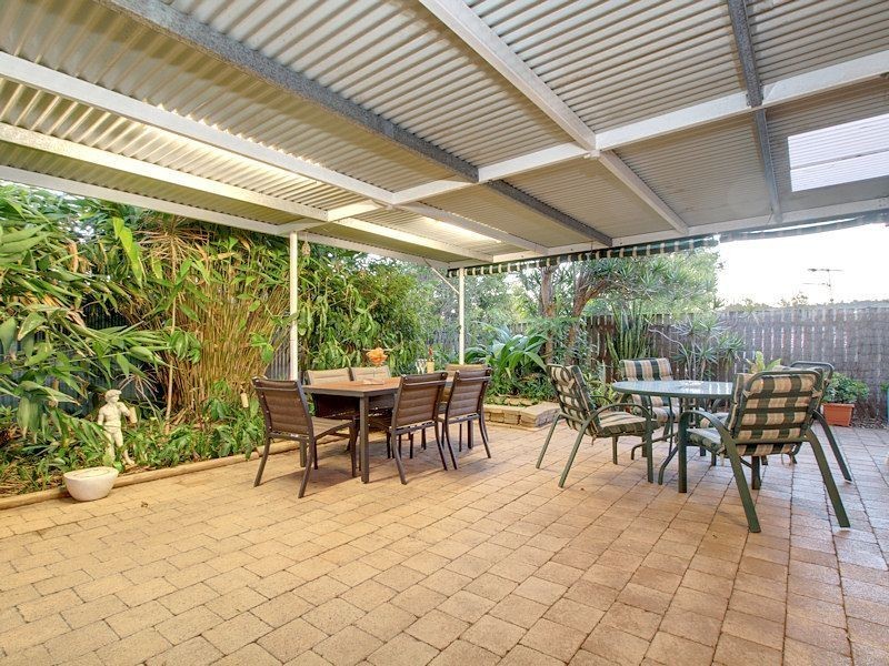 18 Tanrego Street, Ferny Grove QLD 4055