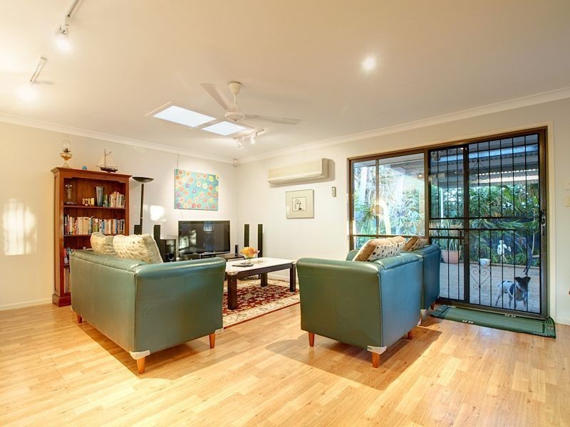 18 Tanrego Street, Ferny Grove QLD 4055