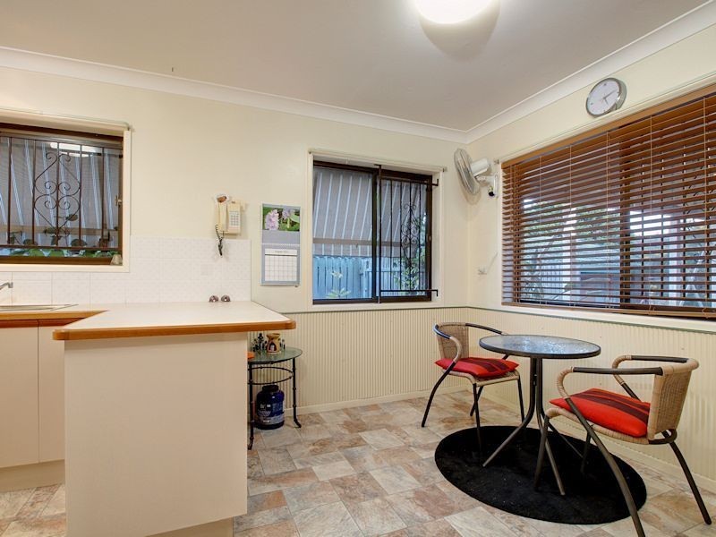 18 Tanrego Street, Ferny Grove QLD 4055