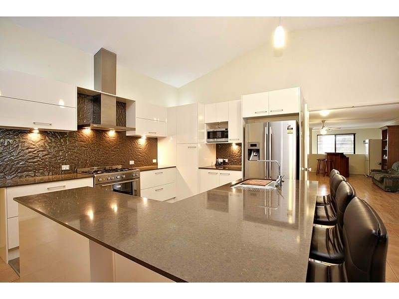 93 Inverness Street, Upper Kedron QLD 4055