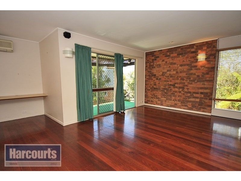 94 Patricks Road, Arana Hills QLD 4054