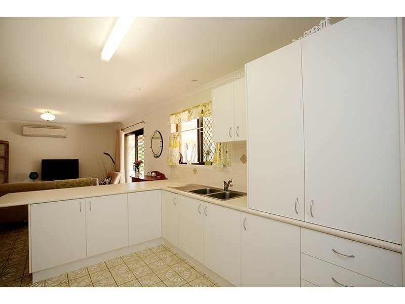 12 Kinbrace Street, Ferny Grove QLD 4055