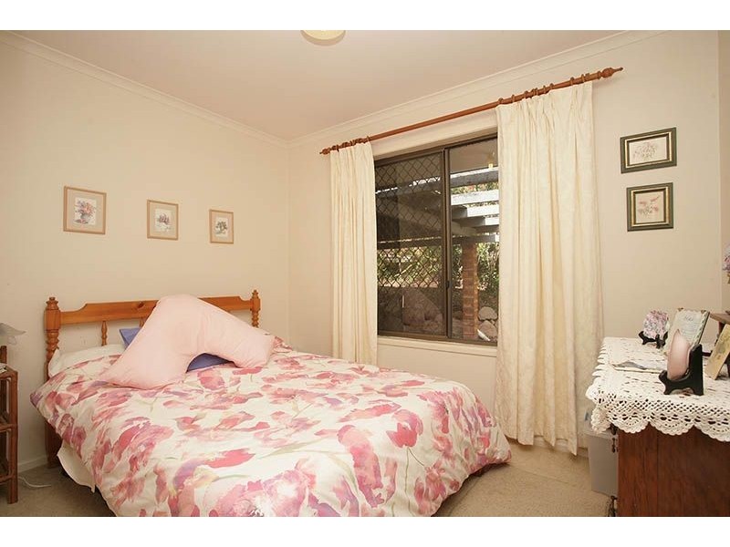 12 Kinbrace Street, Ferny Grove QLD 4055