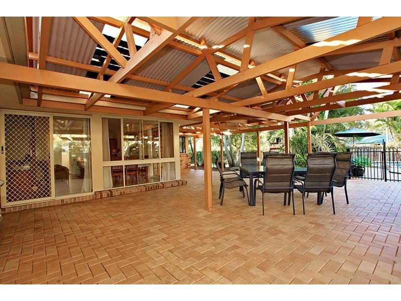 6 Monash Place, Ferny Grove QLD 4055