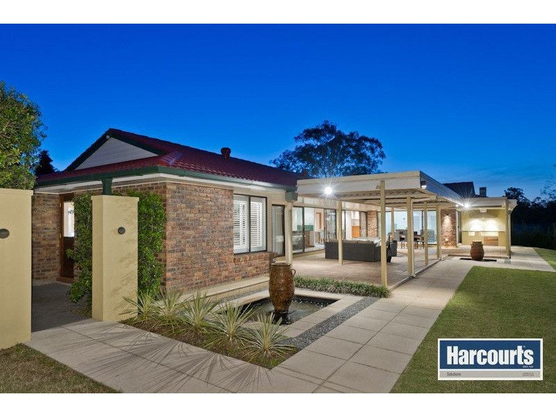 15 Sandringham Place, Fig Tree Pocket QLD 4069