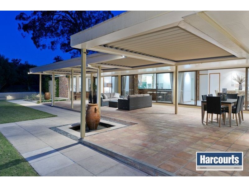15 Sandringham Place, Fig Tree Pocket QLD 4069