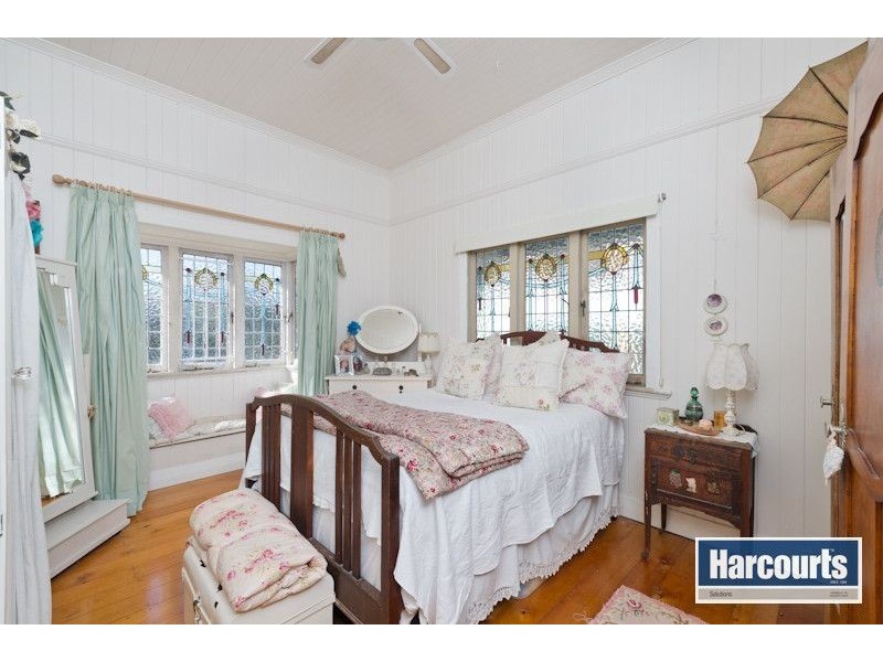 14 Northam Avenue, Bardon QLD 4065