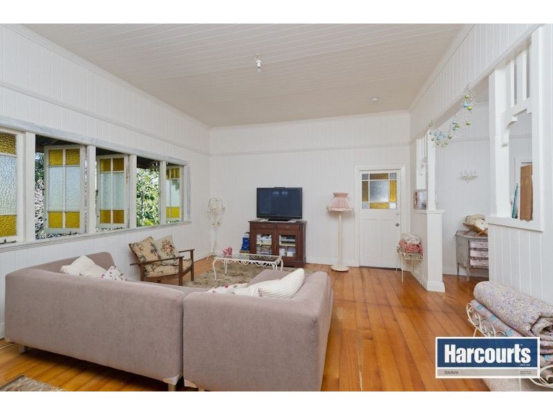 14 Northam Avenue, Bardon QLD 4065