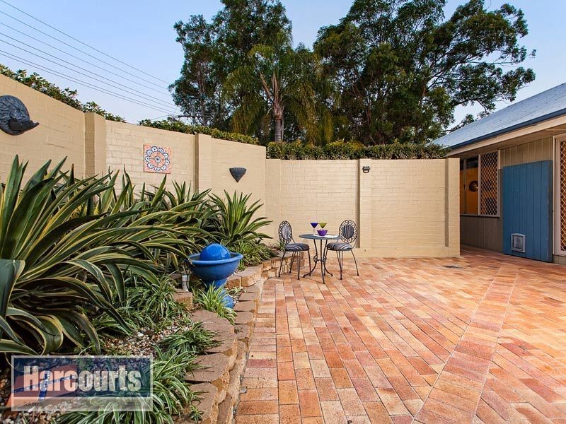 35 Barber Road, Ferny Hills QLD 4055