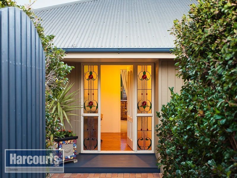 35 Barber Road, Ferny Hills QLD 4055