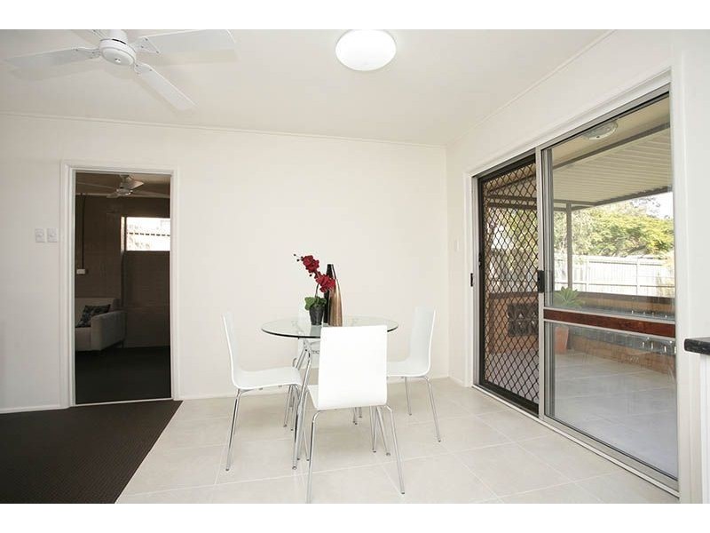 48 Gordon Road, Ferny Hills QLD 4055