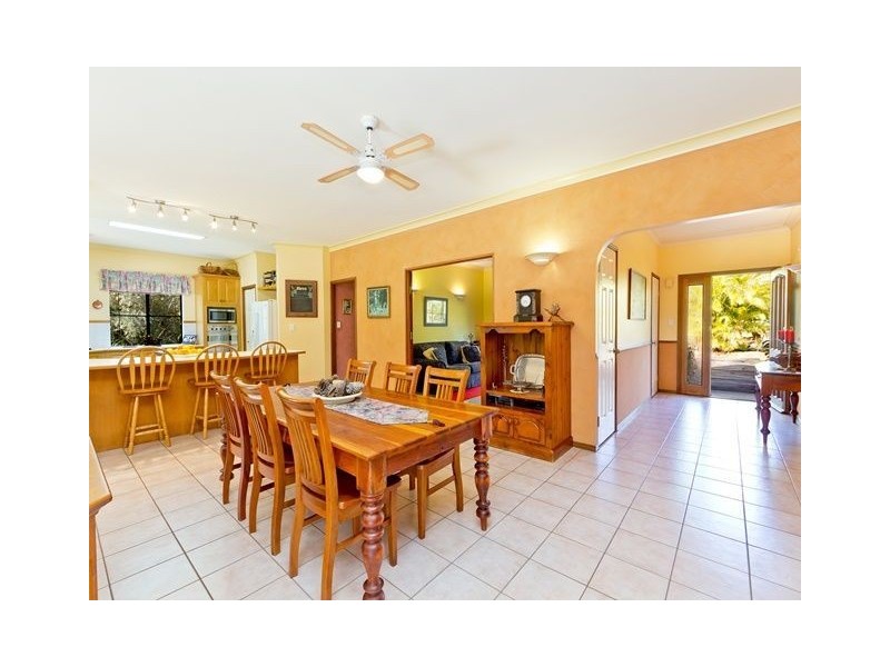 28 Greenwood Crescent, Samford Valley QLD 4520