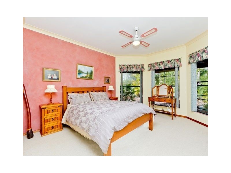 28 Greenwood Crescent, Samford Valley QLD 4520