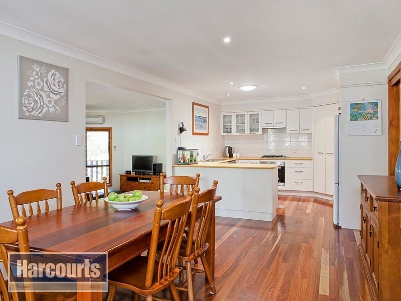 14 Cranwood Court, Ferny Hills QLD 4055