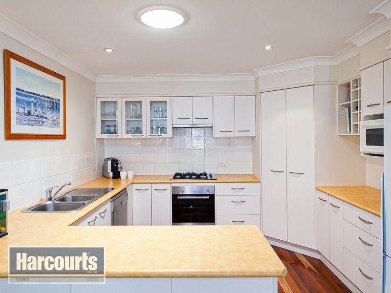 14 Cranwood Court, Ferny Hills QLD 4055