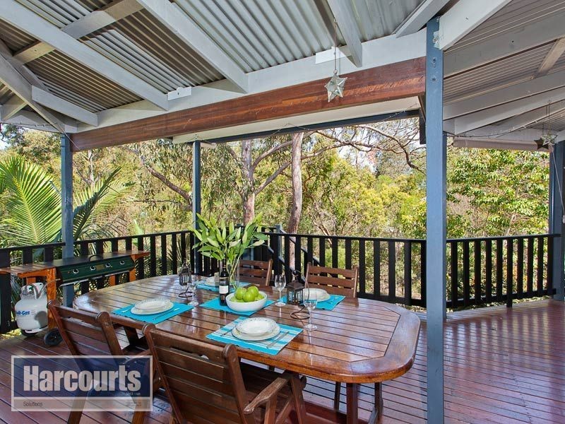 14 Cranwood Court, Ferny Hills QLD 4055