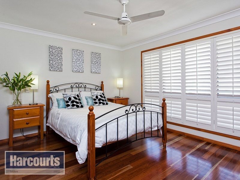 14 Cranwood Court, Ferny Hills QLD 4055