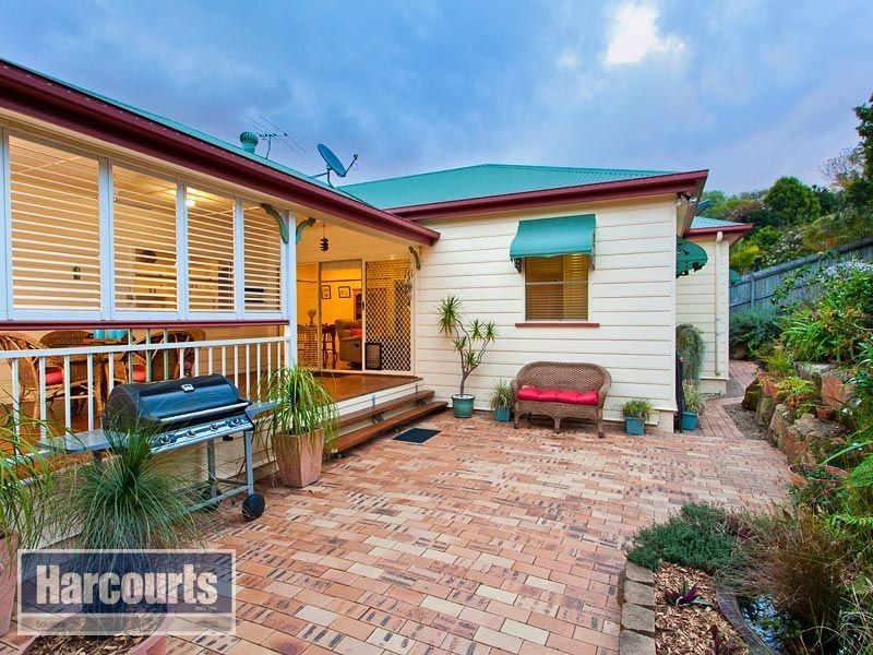 14 Fleetwood Court, Ferny Hills QLD 4055