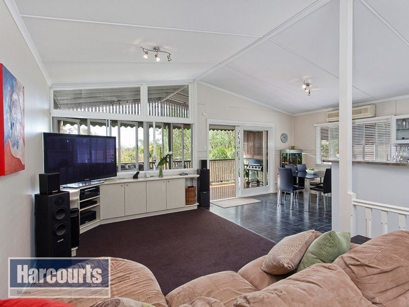 50 Kumbari Crescent, Mitchelton QLD 4053
