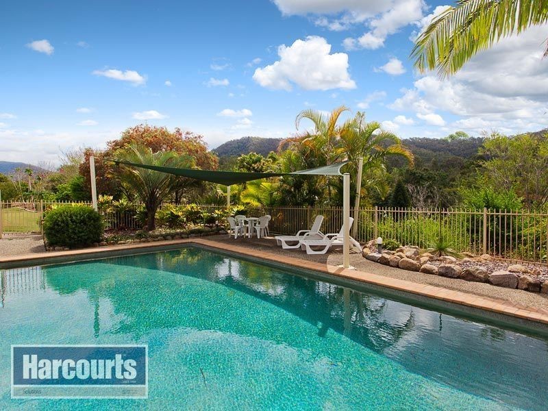 11 Eastwood Place, Samford Valley QLD 4520