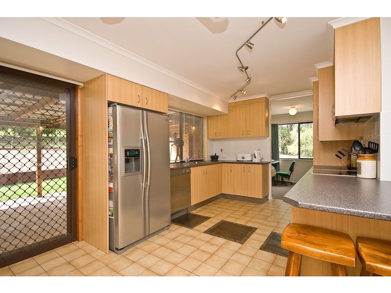 2 Ferntrees Court, Samford Village QLD 4520