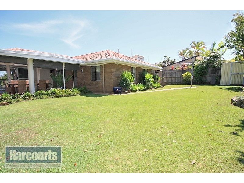 15 Ballylin Street, Ferny Grove QLD 4055