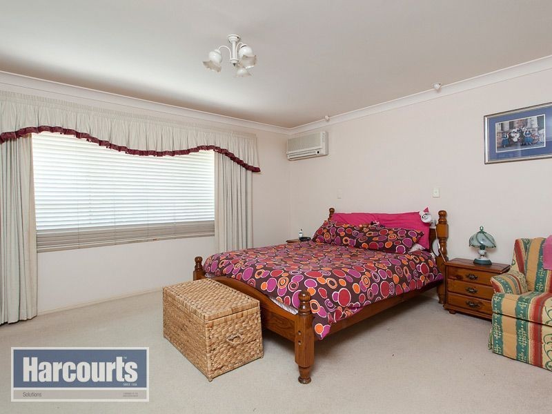 11 Carrick Place, Ferny Grove QLD 4055