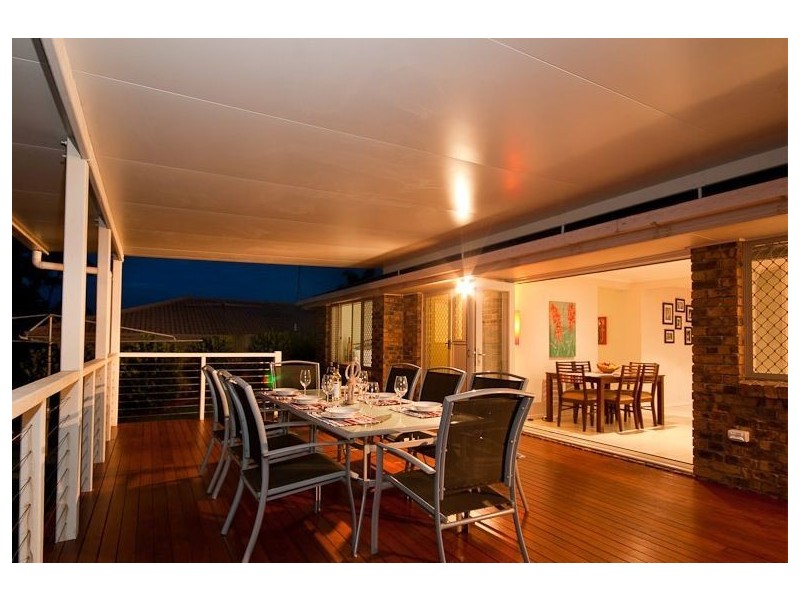 9 Malachite Street, Keperra QLD 4054