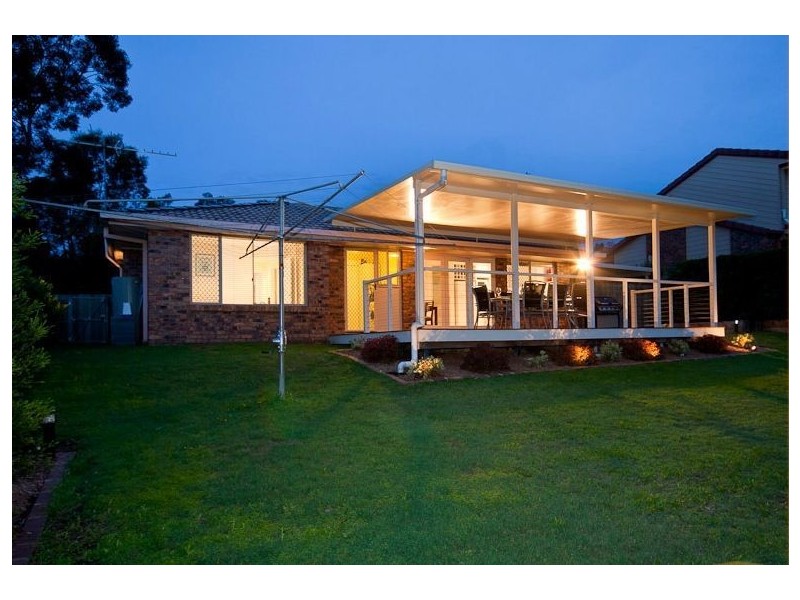 9 Malachite Street, Keperra QLD 4054