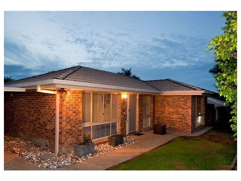 9 Malachite Street, Keperra QLD 4054