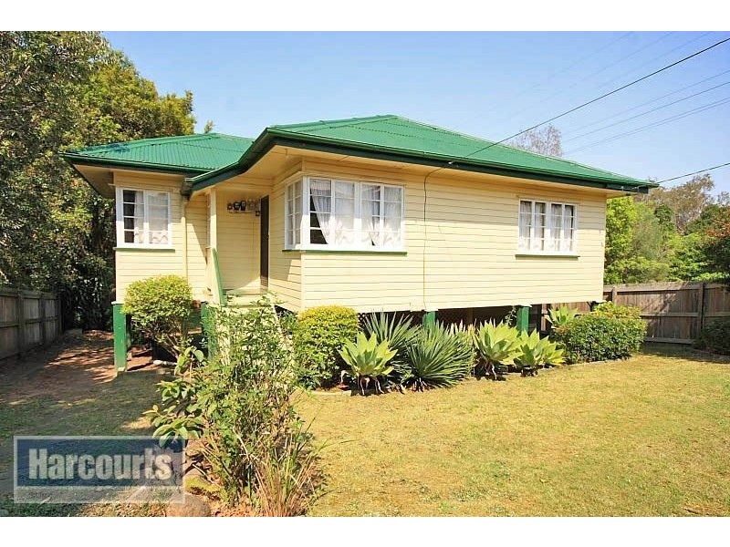 99 Fihelly Street, Keperra QLD 4054