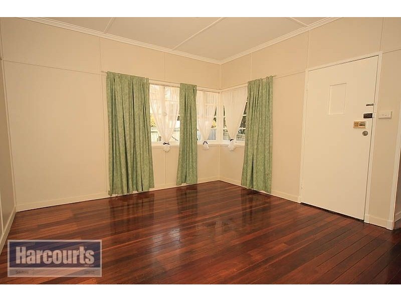 99 Fihelly Street, Keperra QLD 4054